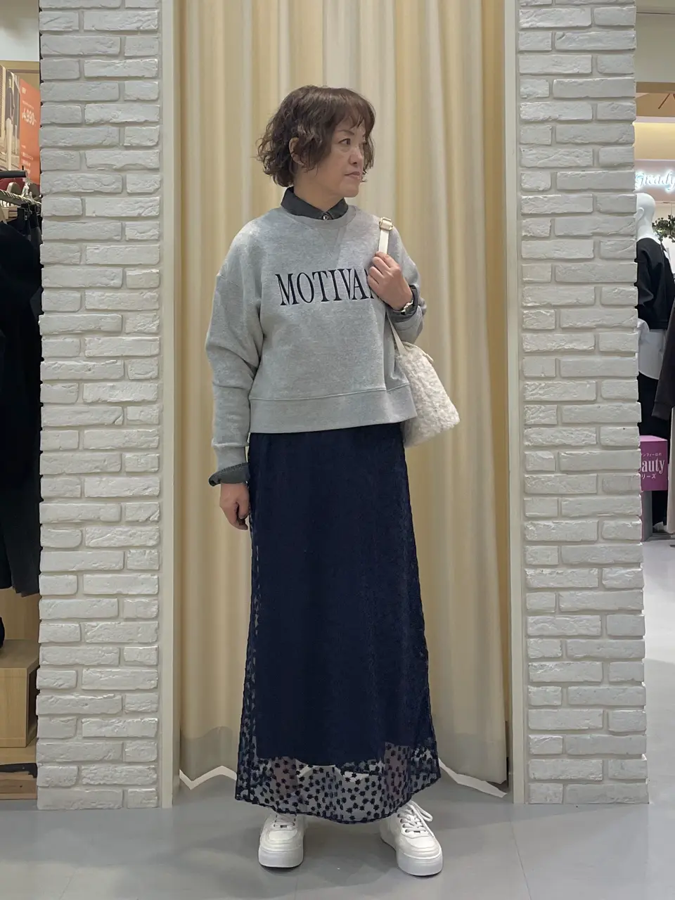 ONWARD CROSSET SELECT TSUKI コーディネート画像