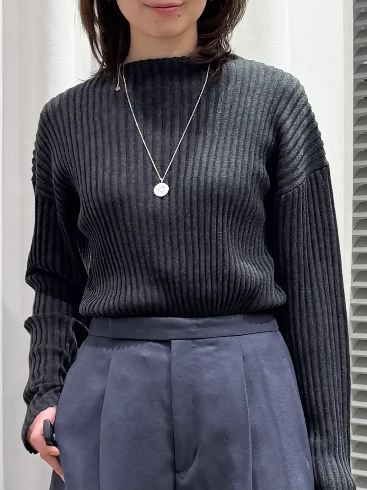 ONWARD CROSSET SELECT KURIYAMA コーディネート画像