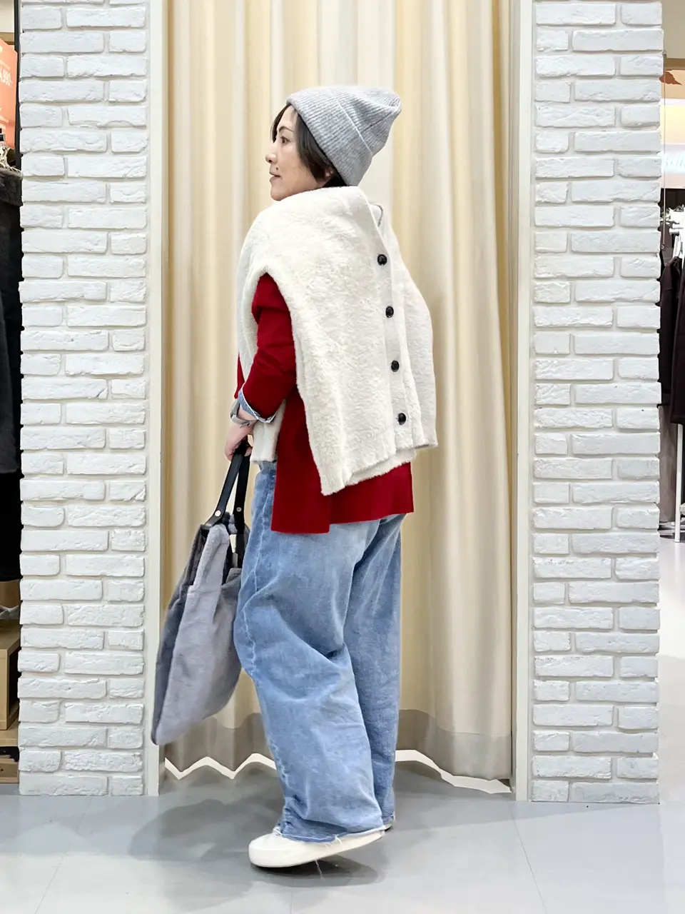 ONWARD CROSSET SELECT 吉田 コーディネート画像