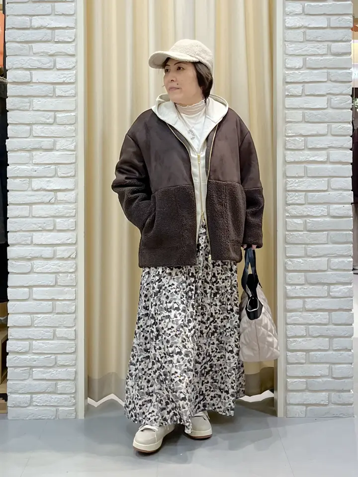 ONWARD CROSSET SELECT 吉田 コーディネート画像