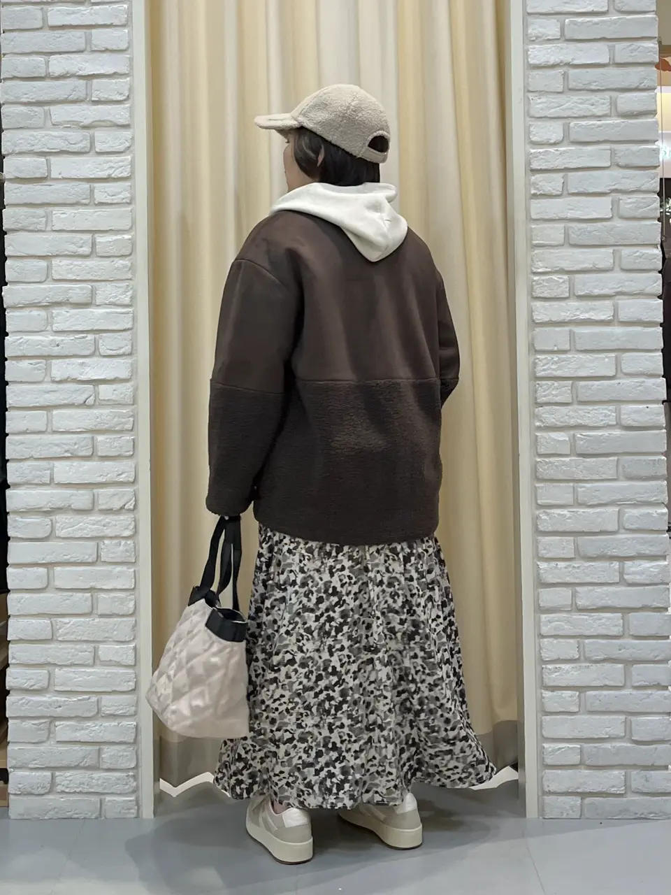 ONWARD CROSSET SELECT 吉田 コーディネート画像