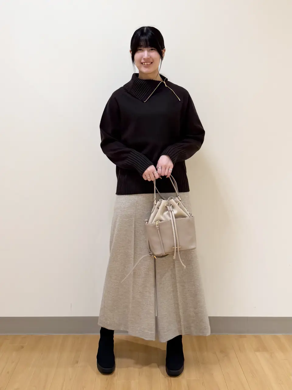 ONWARD CROSSET SELECT Aina コーディネート画像