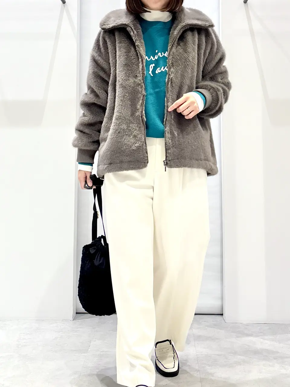 ONWARD CROSSET SELECT 横田 コーディネート画像