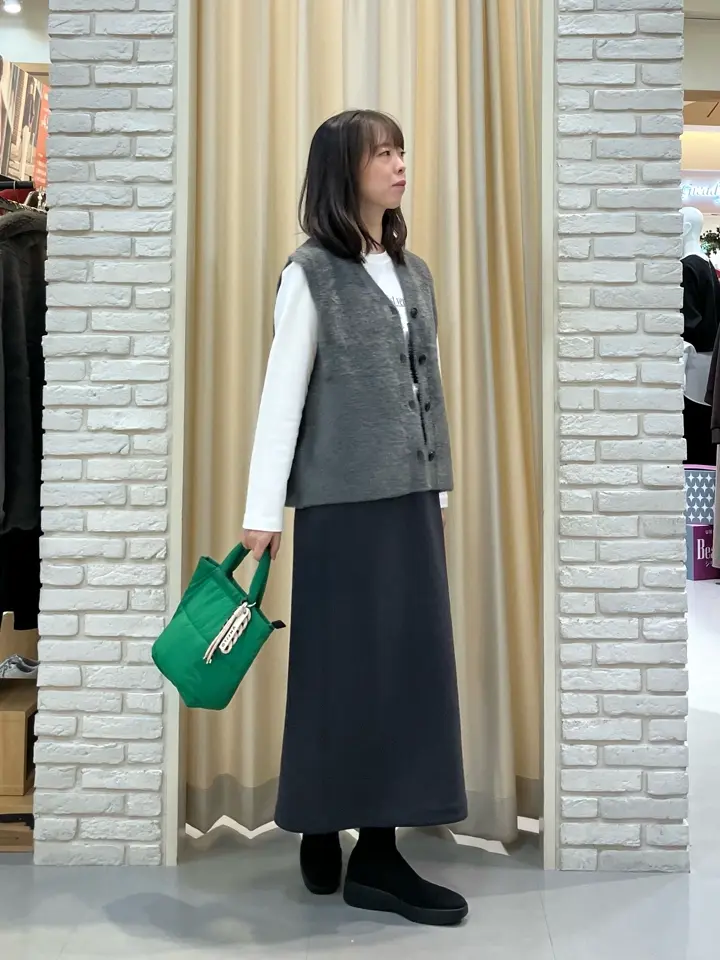 ONWARD CROSSET SELECT 檀 コーディネート画像