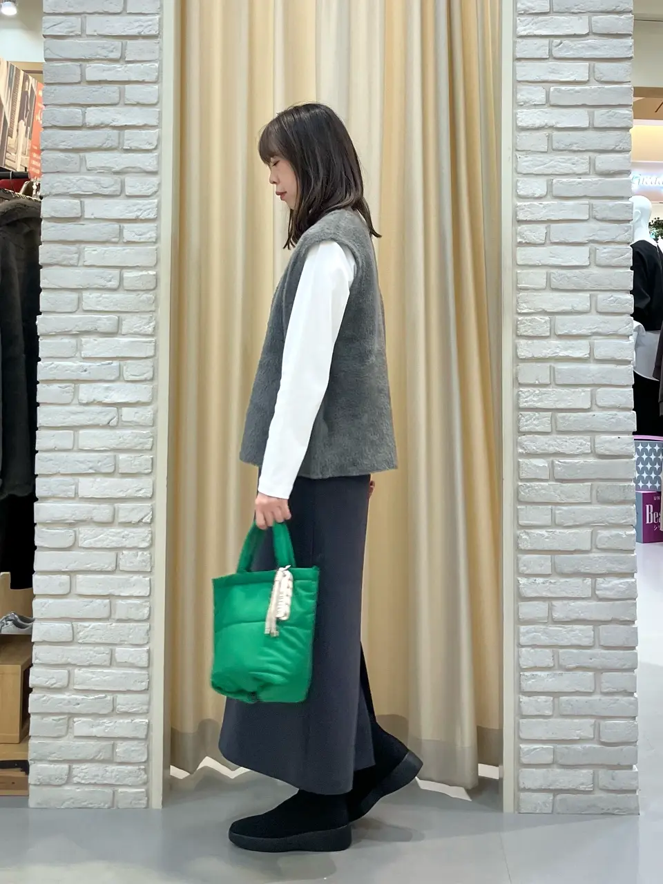 ONWARD CROSSET SELECT 檀 コーディネート画像