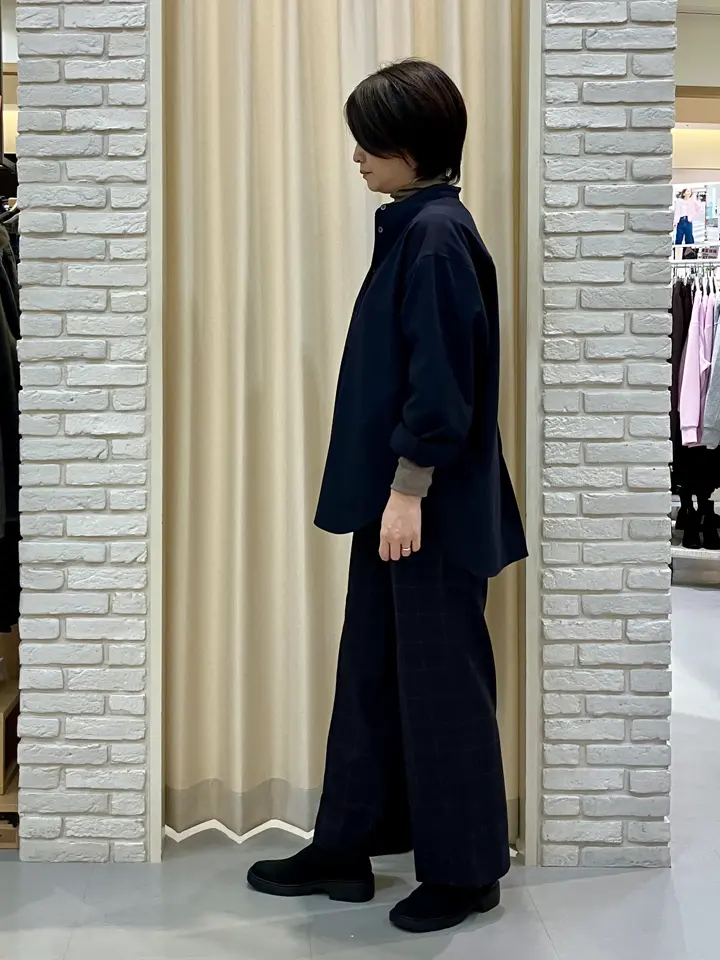 ONWARD CROSSET SELECT Tomi コーディネート画像