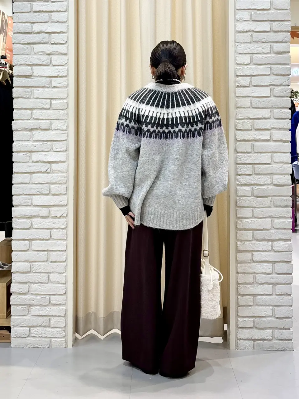 ONWARD CROSSET SELECT 服部 コーディネート画像