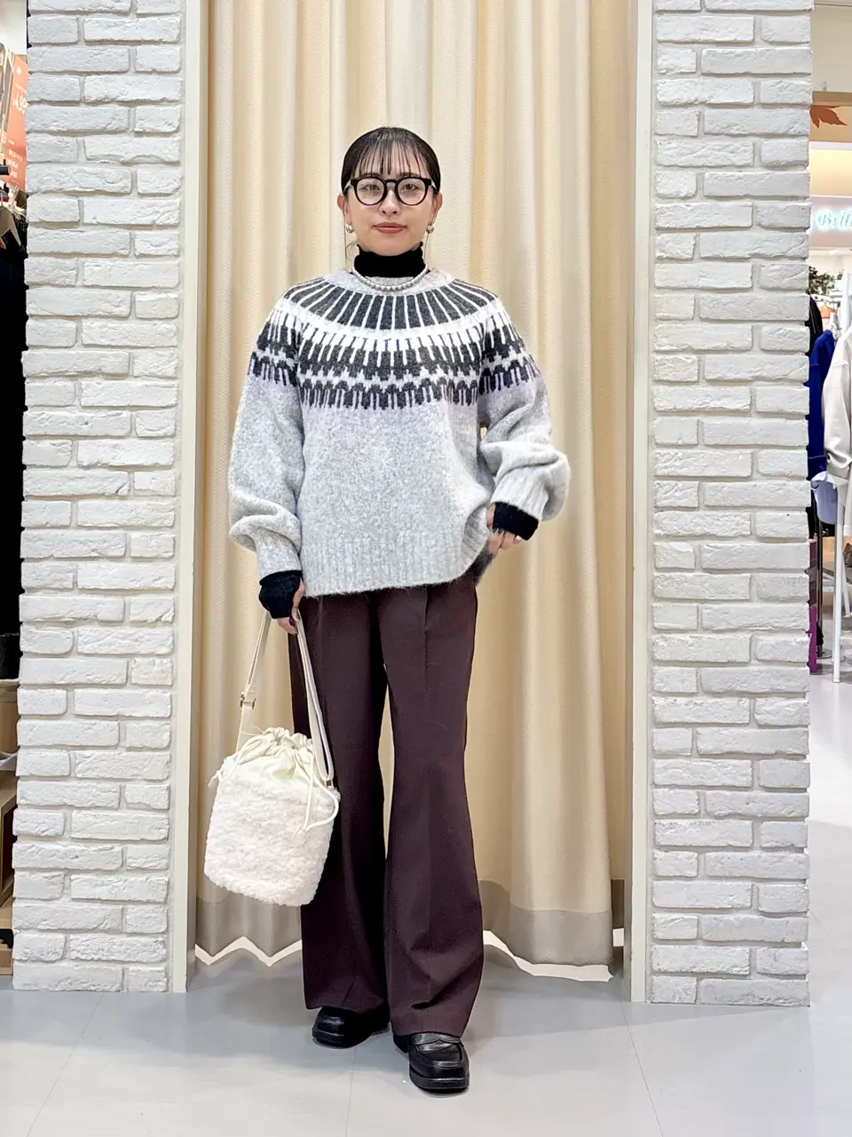 ONWARD CROSSET SELECT 服部 コーディネート画像