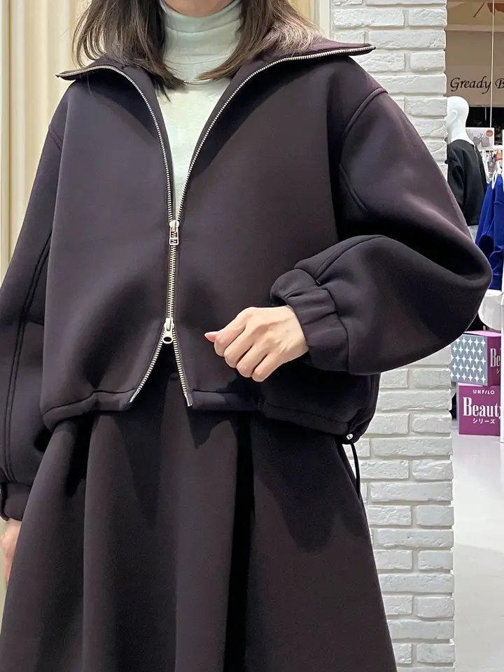 ONWARD CROSSET SELECT 檀 コーディネート画像