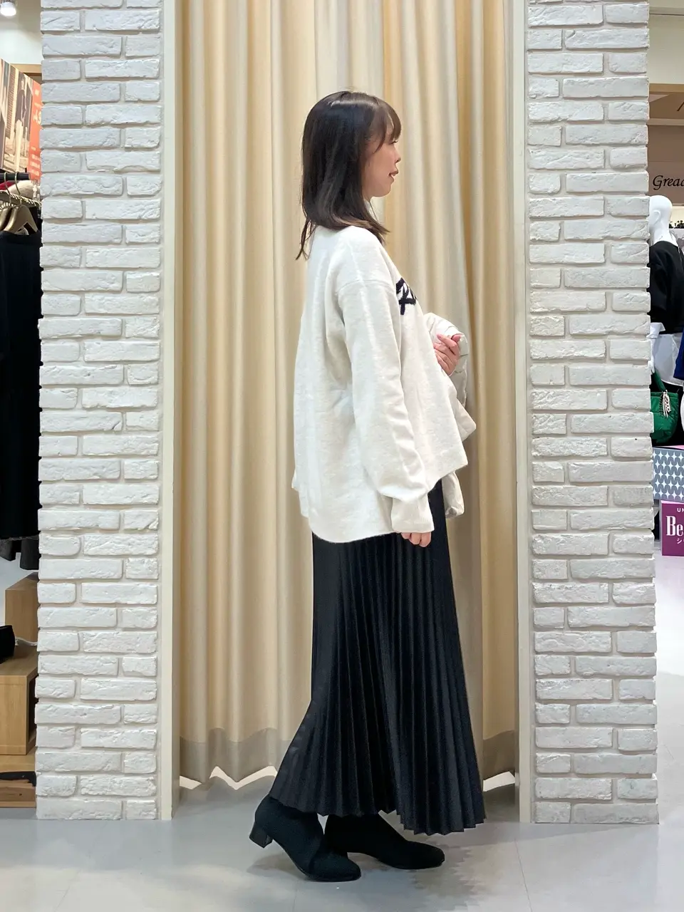 ONWARD CROSSET SELECT 檀 コーディネート画像