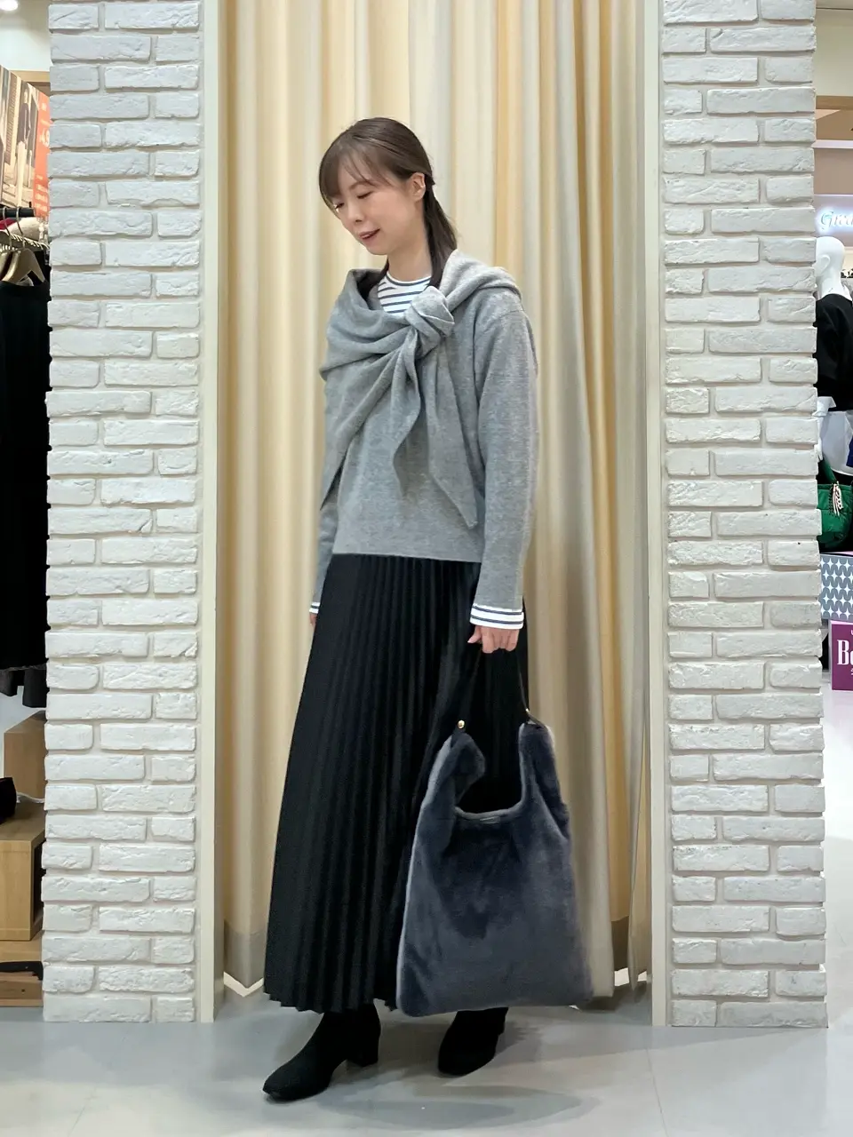 ONWARD CROSSET SELECT 檀 コーディネート画像