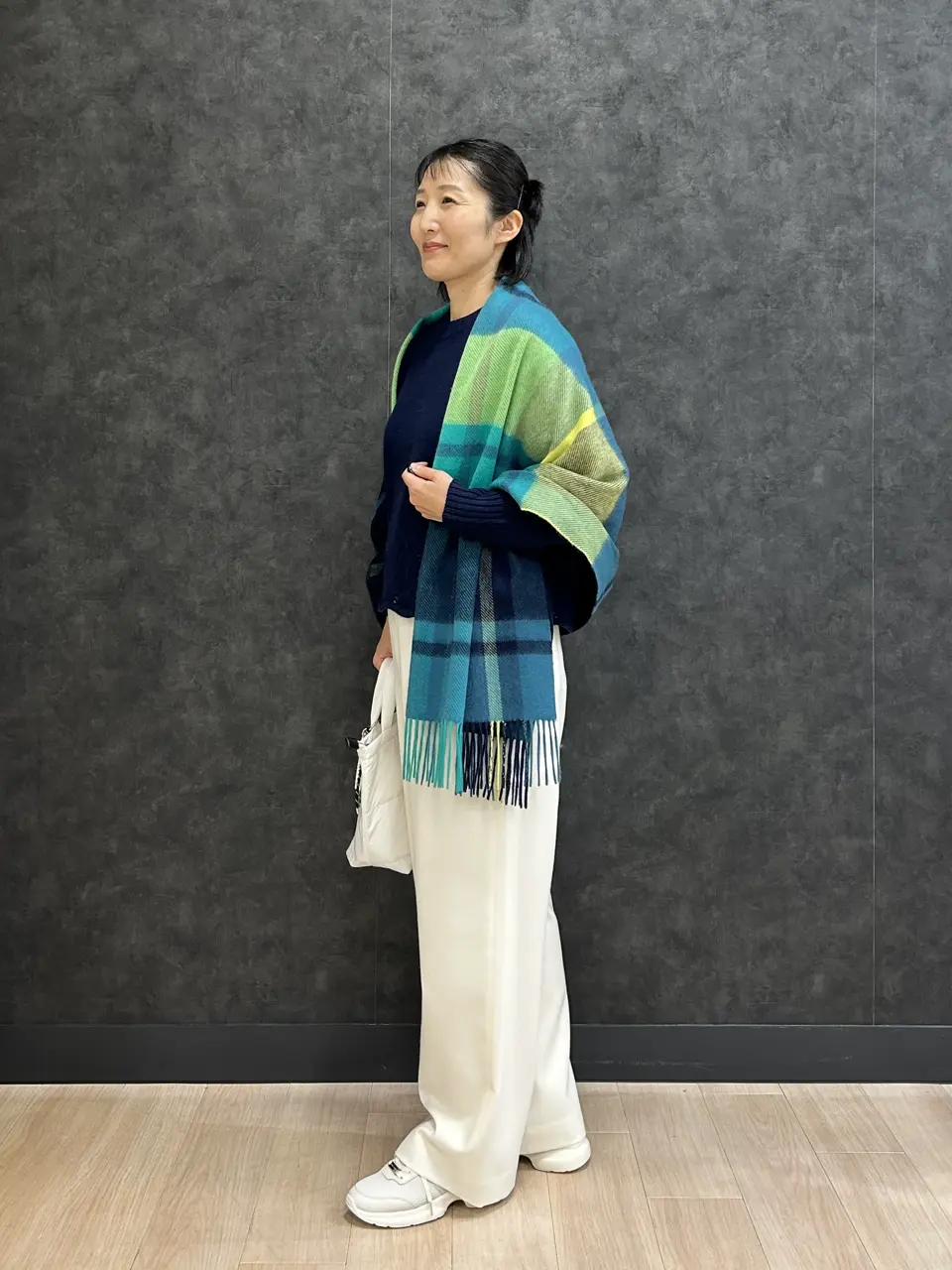 ONWARD CROSSET SELECT 鈴木 コーディネート画像