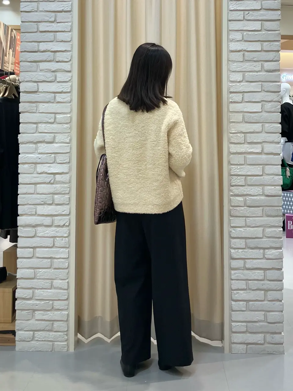 ONWARD CROSSET SELECT 檀 コーディネート画像