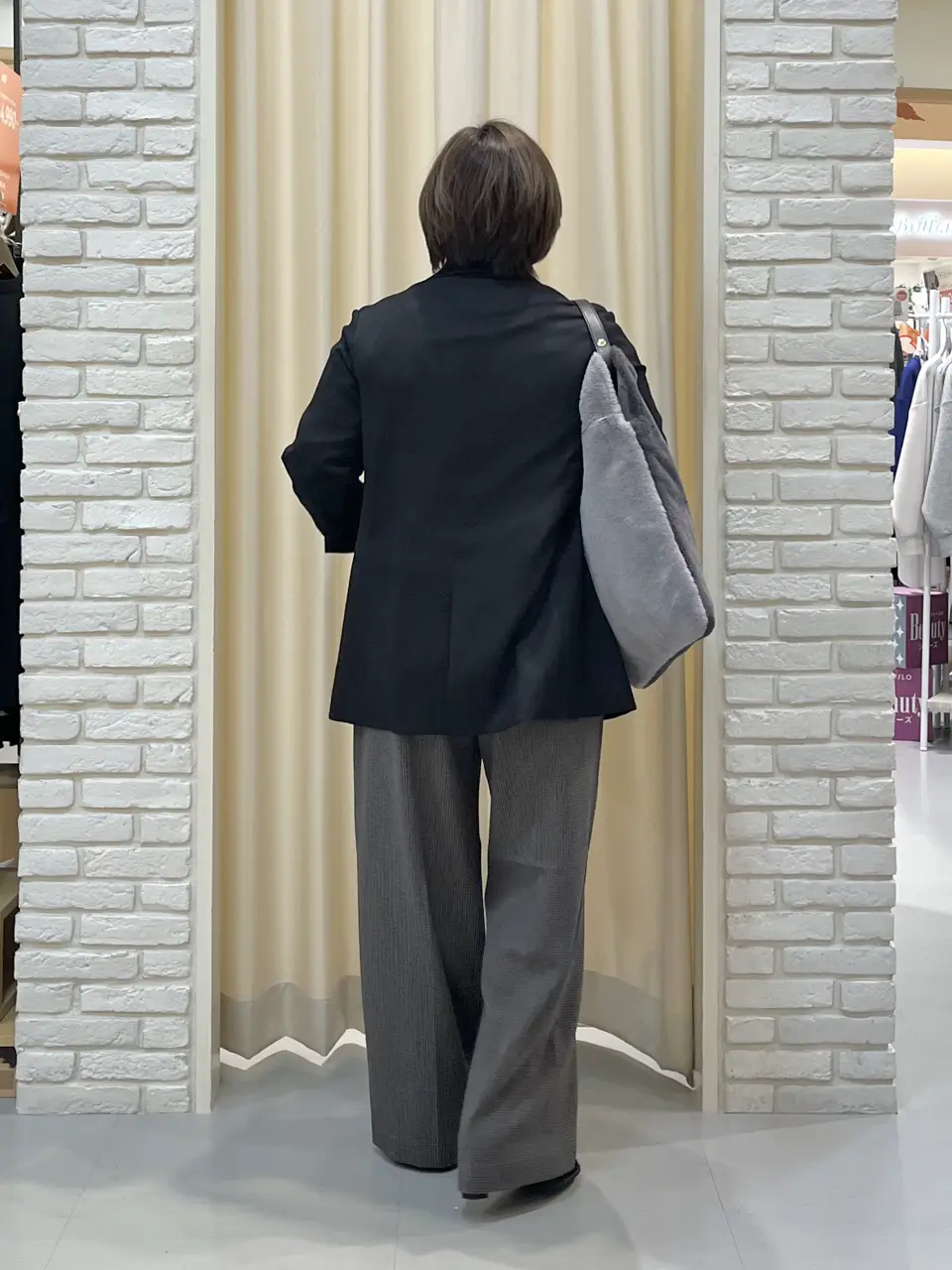 ONWARD CROSSET SELECT 吉田 コーディネート画像