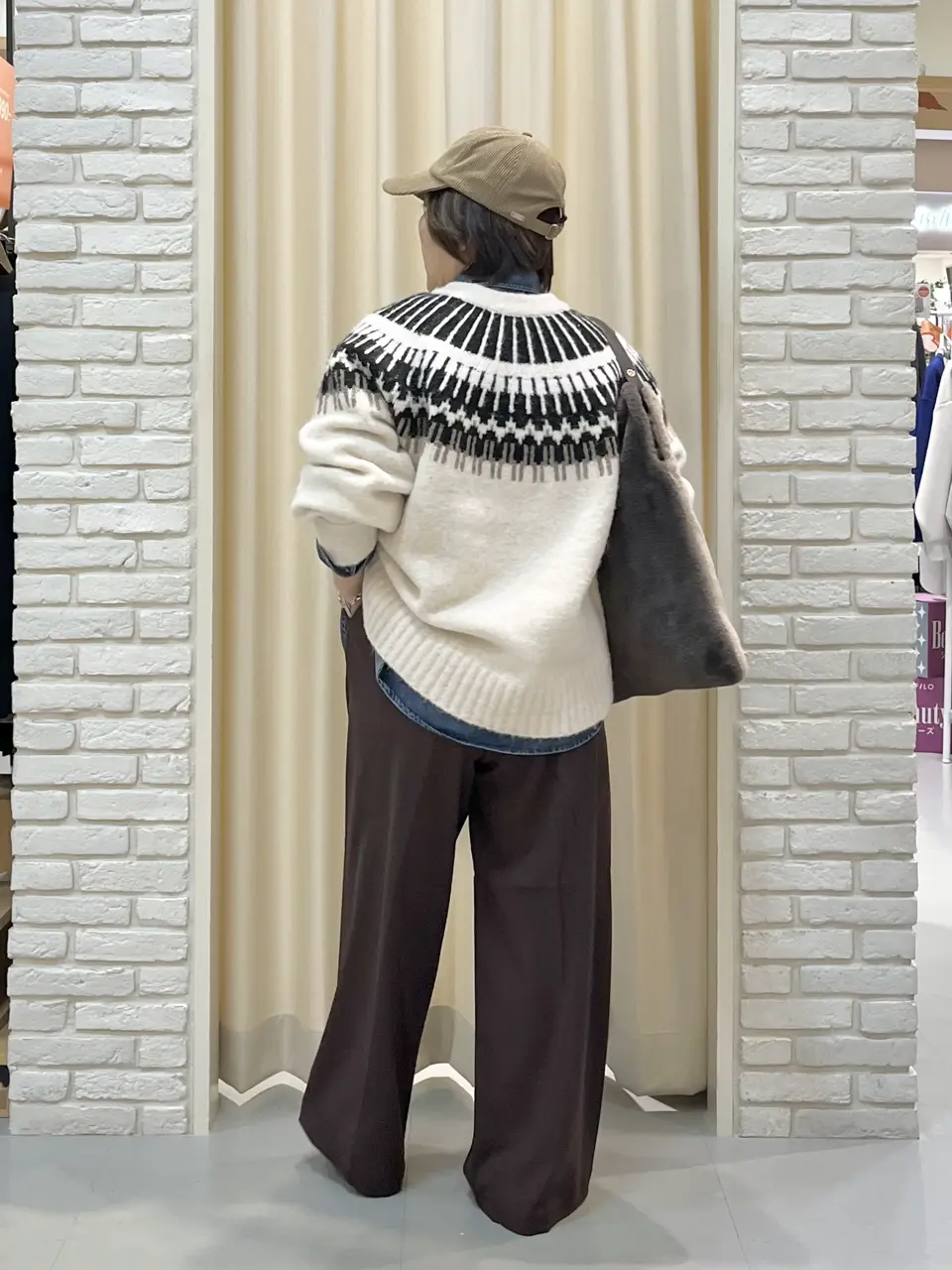 ONWARD CROSSET SELECT 吉田 コーディネート画像