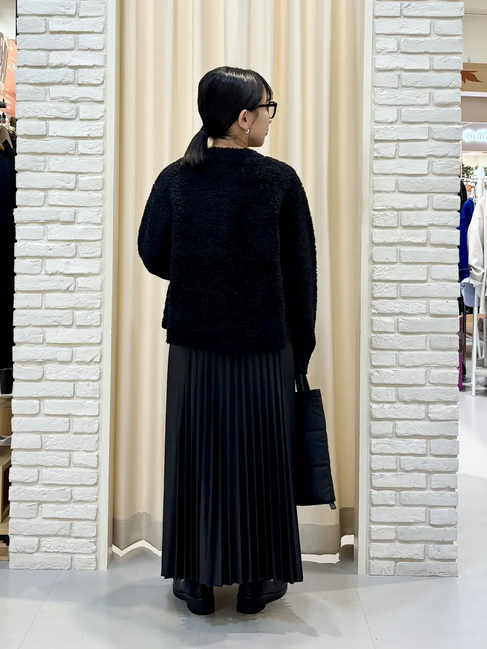 ONWARD CROSSET SELECT 服部 コーディネート画像