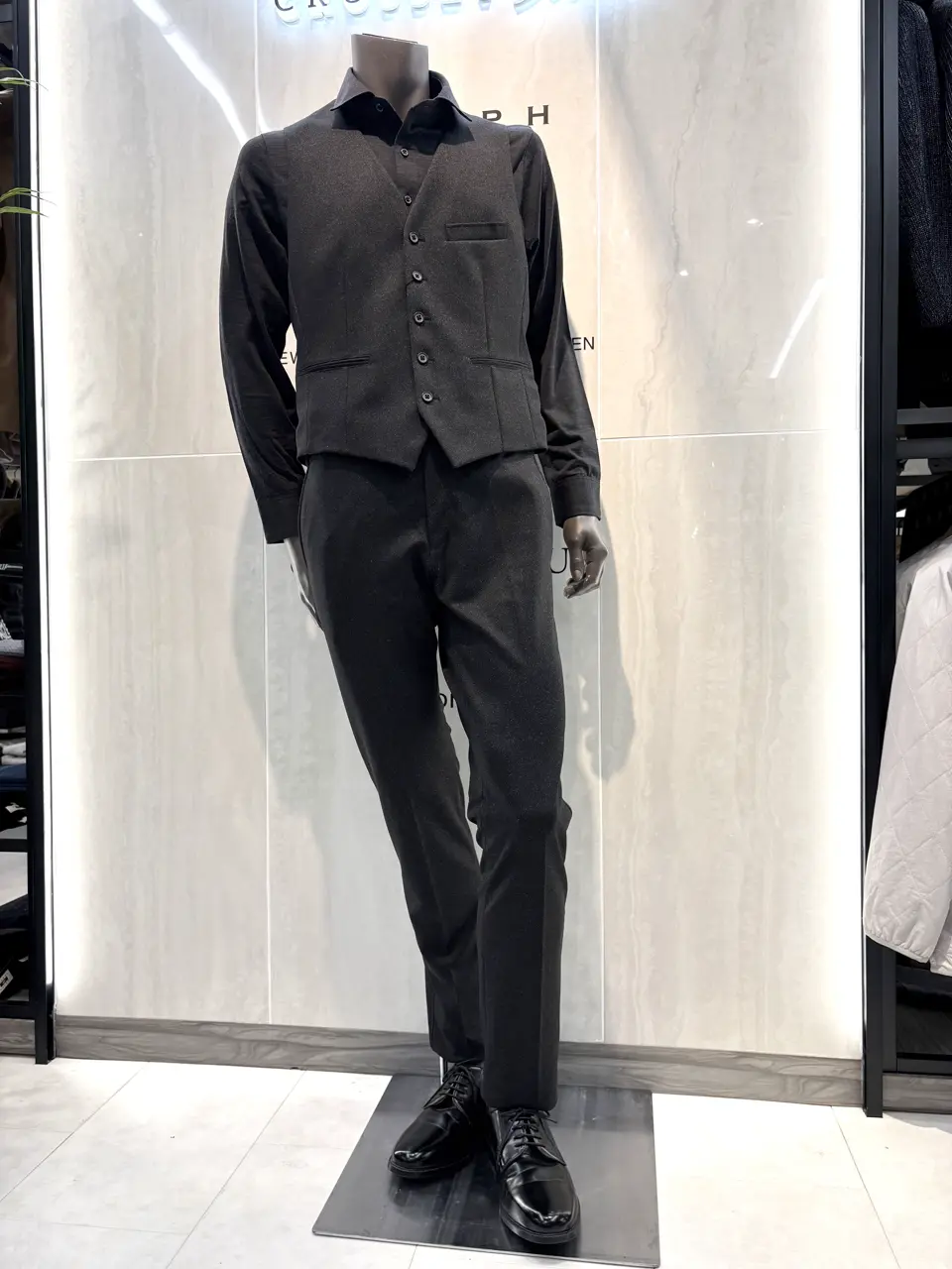 ONWARD CROSSET SELECT 瀬野 コーディネート画像