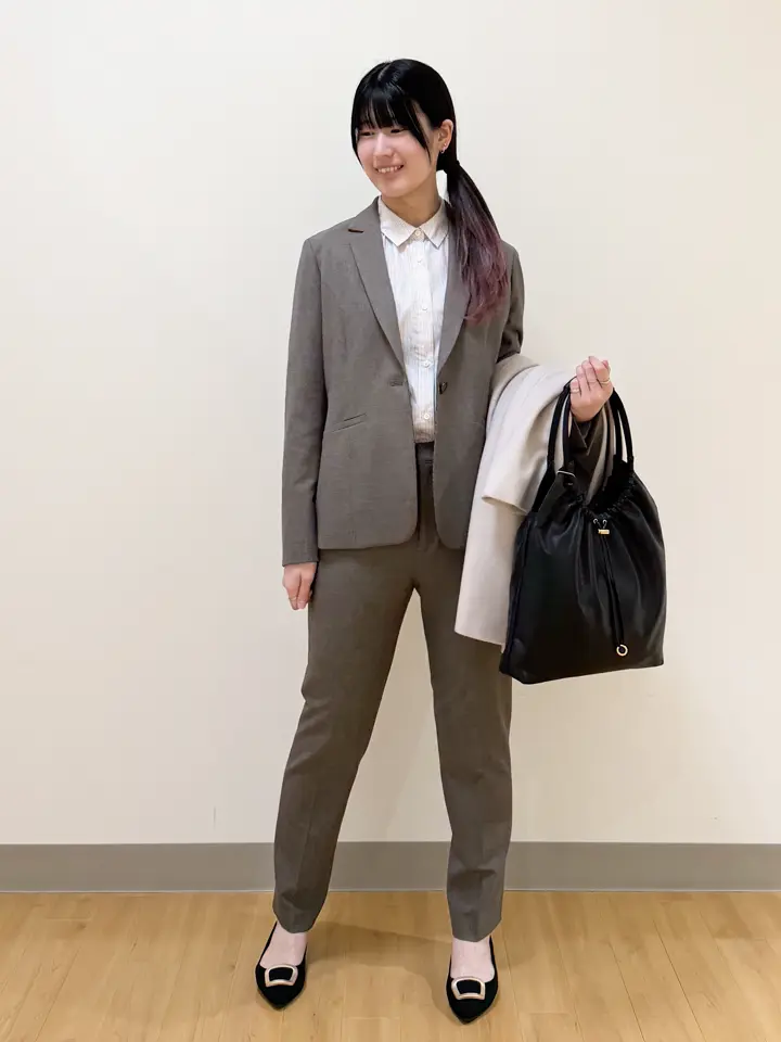 ONWARD CROSSET SELECT Aina コーディネート画像