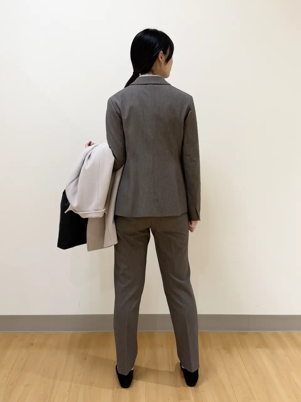 ONWARD CROSSET SELECT Aina コーディネート画像