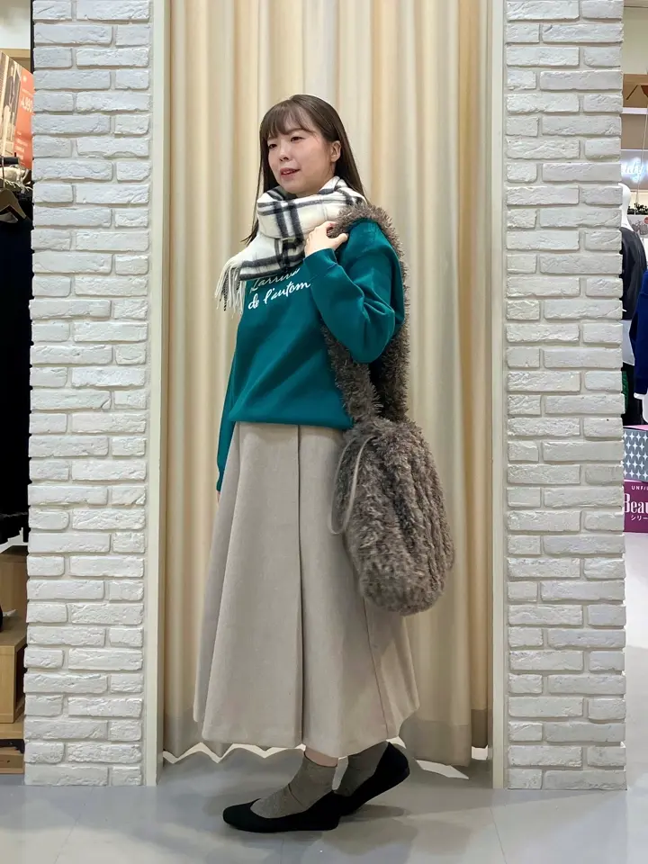 ONWARD CROSSET SELECT 檀 コーディネート画像