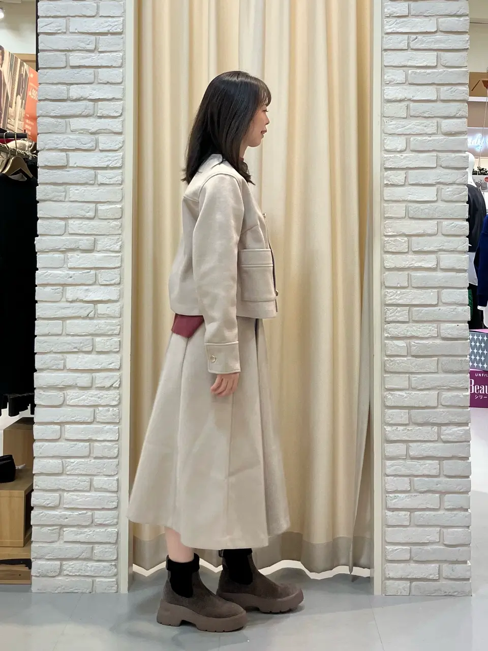 ONWARD CROSSET SELECT 檀 コーディネート画像