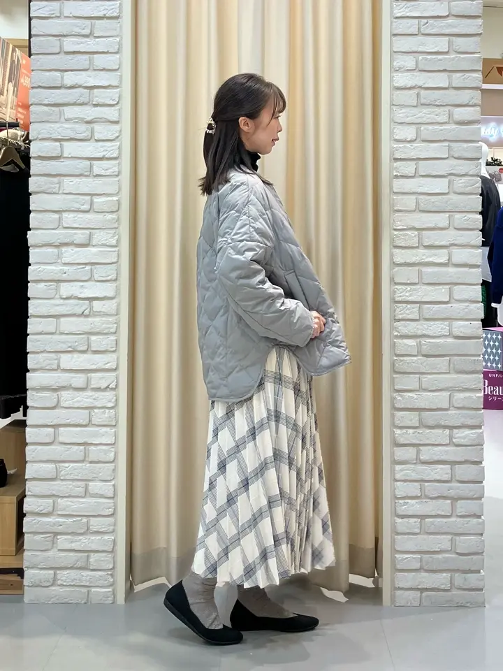 ONWARD CROSSET SELECT 檀 コーディネート画像