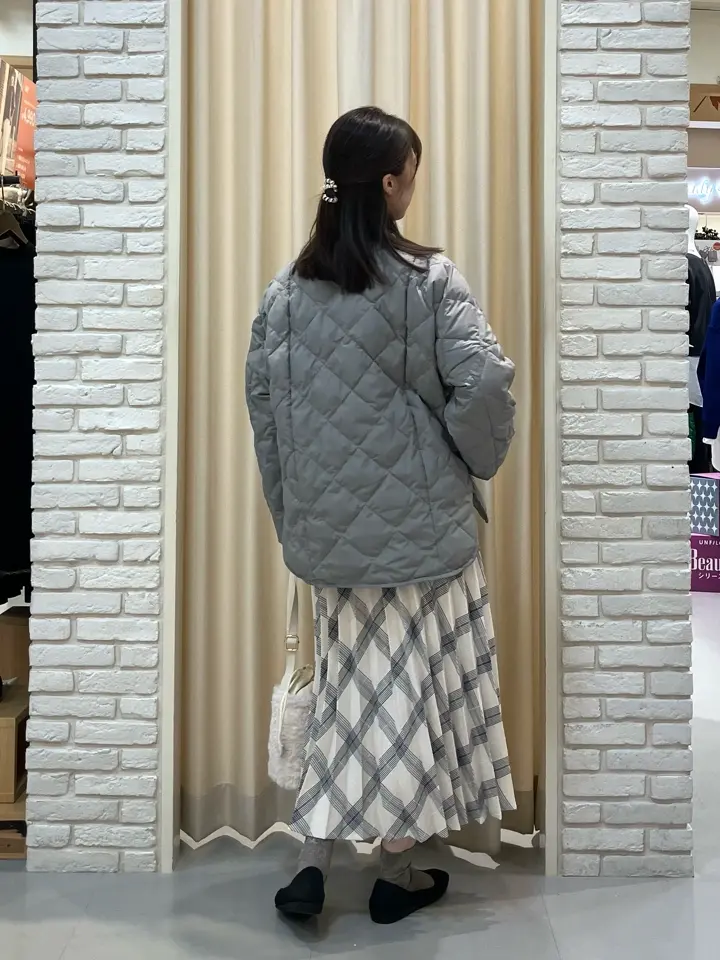 ONWARD CROSSET SELECT 檀 コーディネート画像