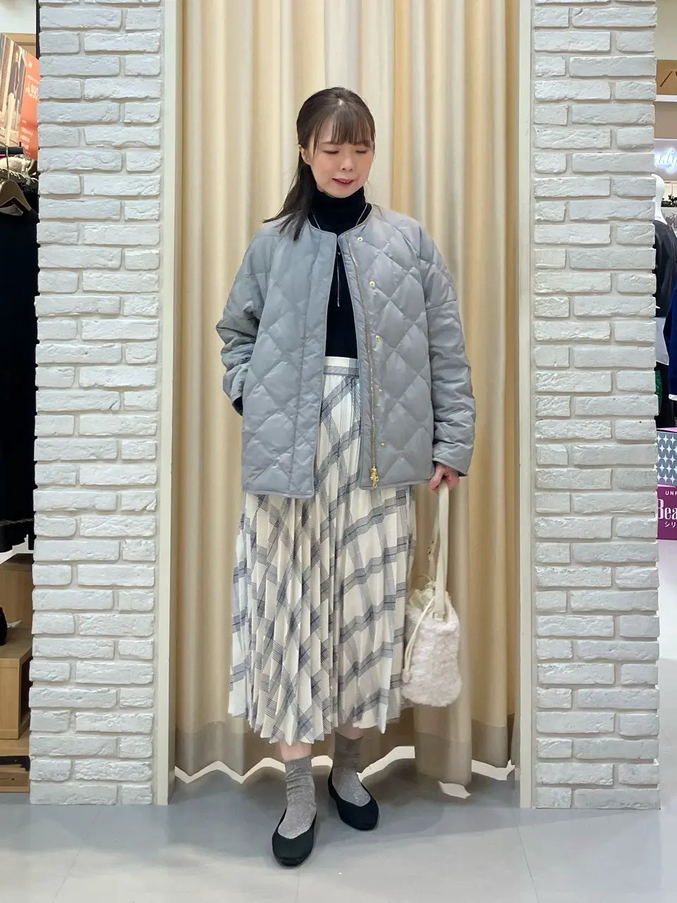 ONWARD CROSSET SELECT 檀 コーディネート画像