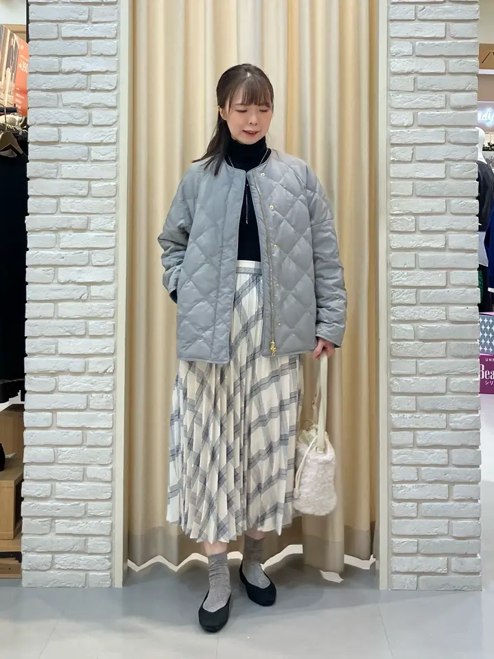 ONWARD CROSSET SELECT 檀 コーディネート画像