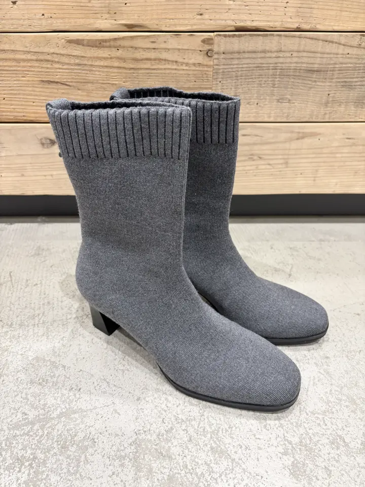 ONWARD CROSSET SELECT 千葉 コーディネート画像