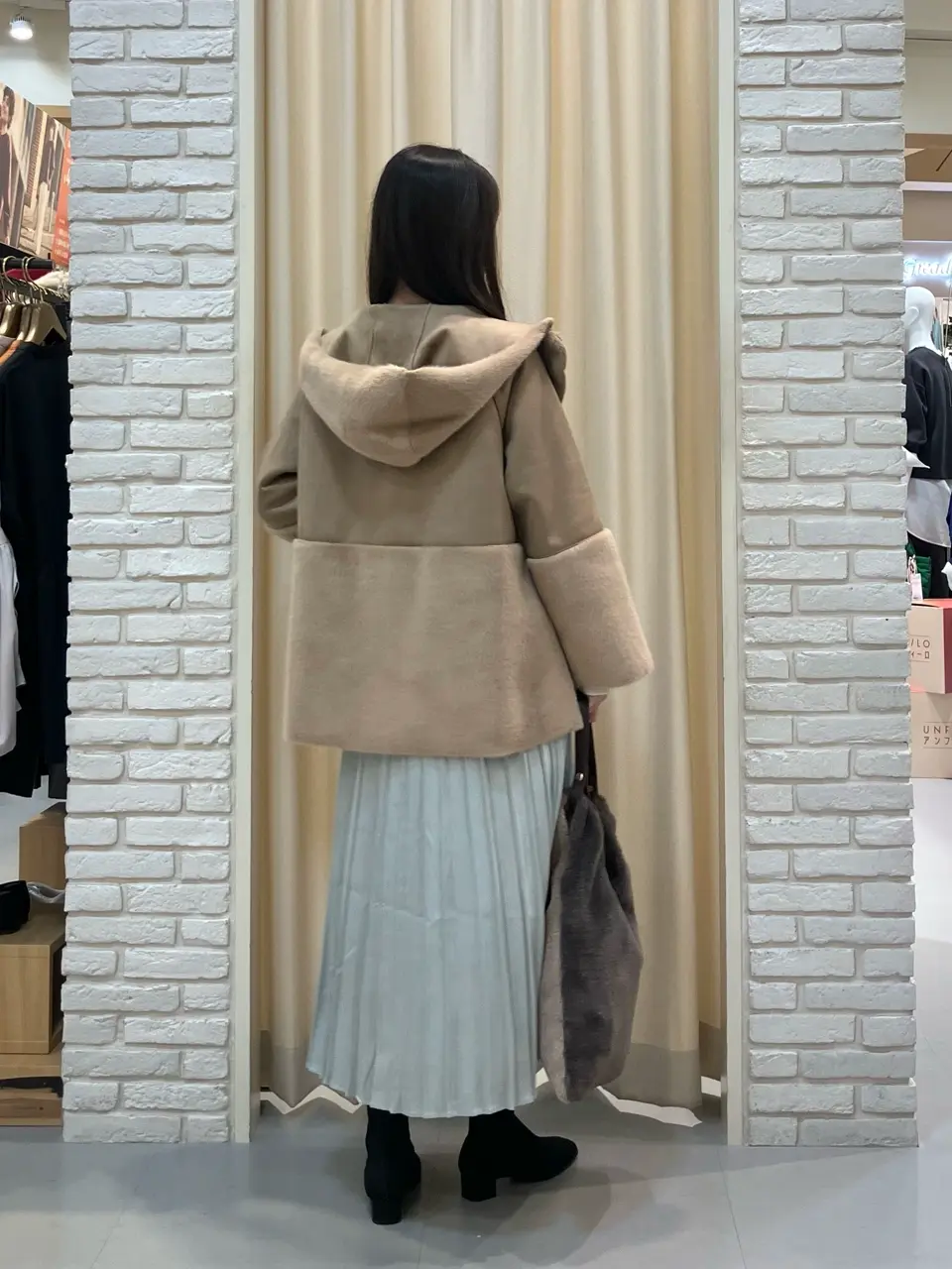 ONWARD CROSSET SELECT 檀 コーディネート画像