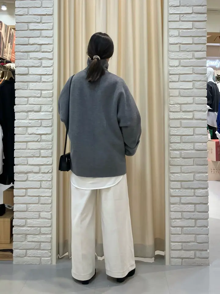 ONWARD CROSSET SELECT 檀 コーディネート画像