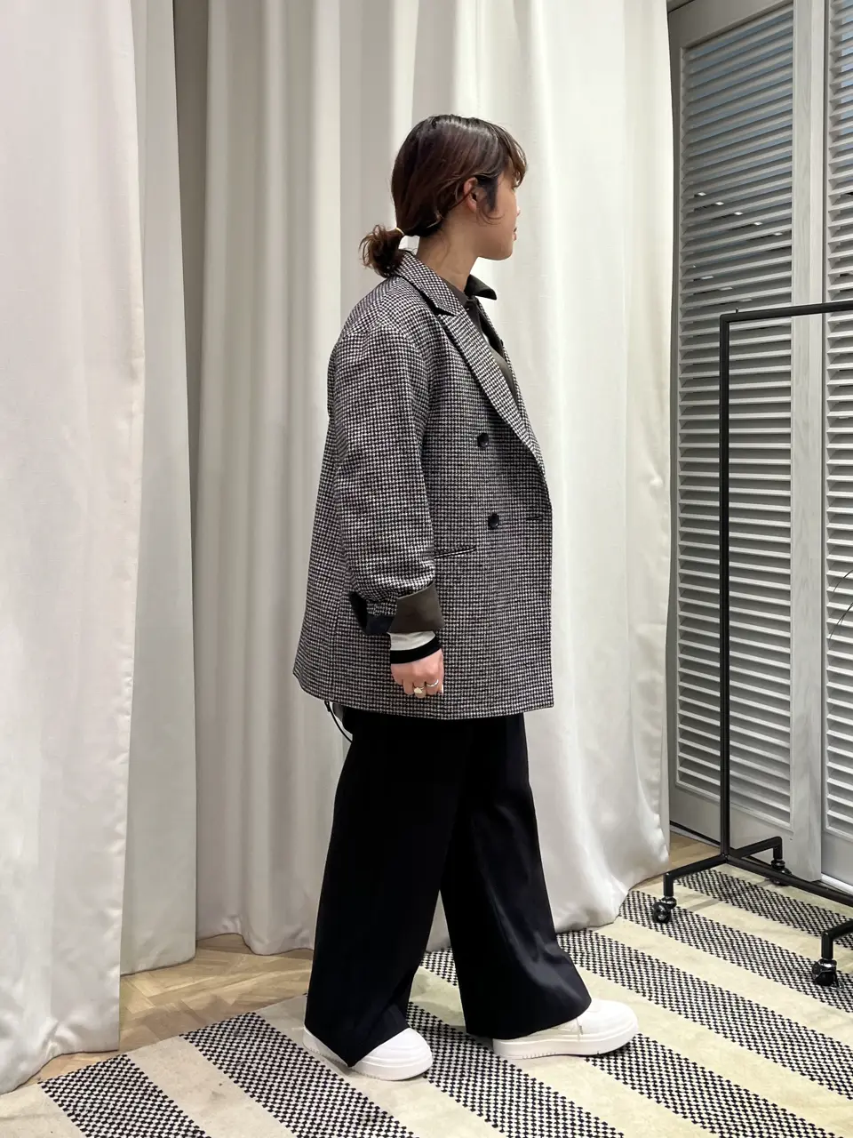 ONWARD CROSSET SELECT 伊藤 コーディネート画像