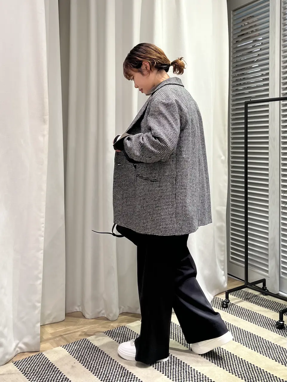 ONWARD CROSSET SELECT 伊藤 コーディネート画像