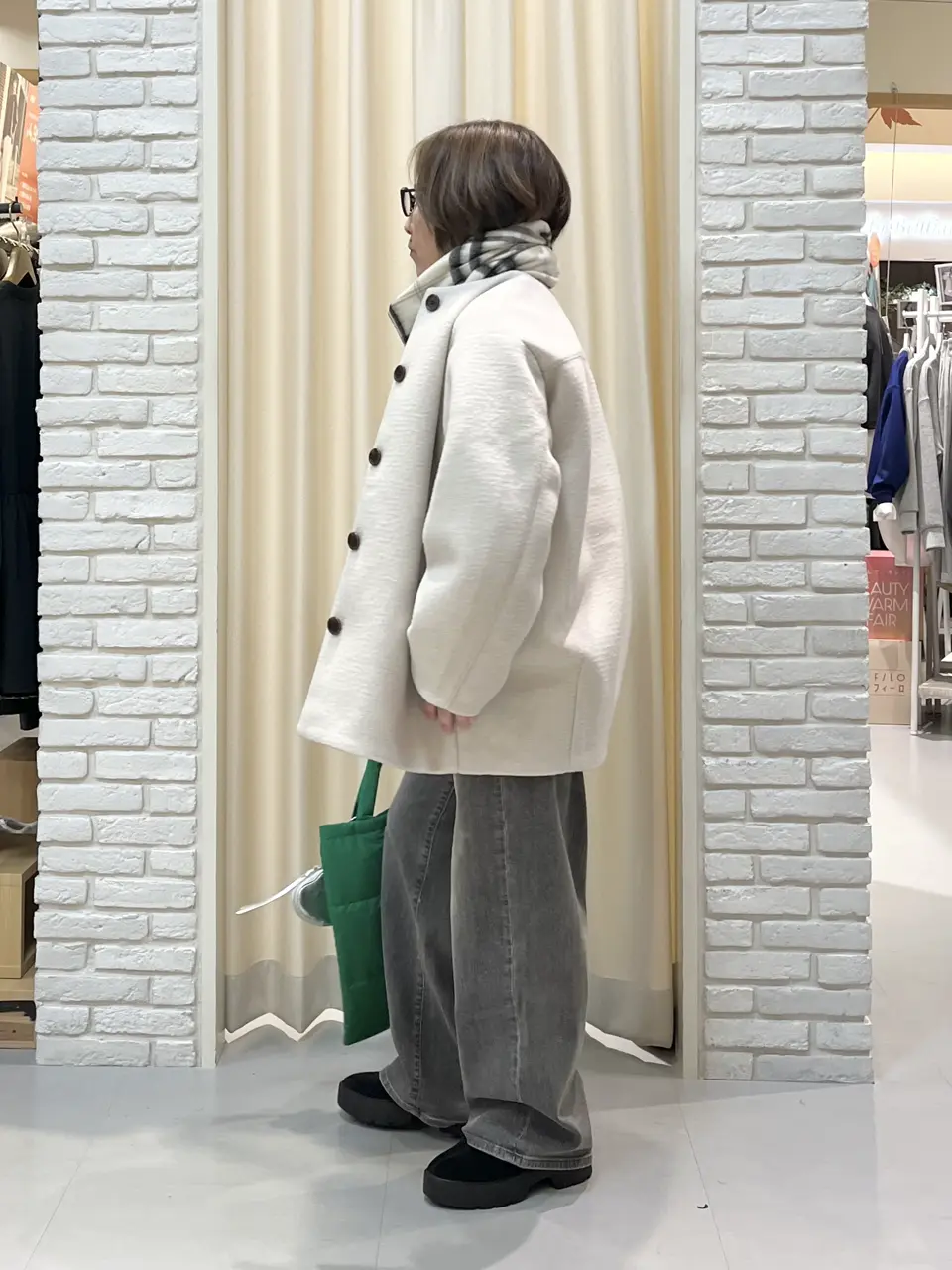 ONWARD CROSSET SELECT 吉田 コーディネート画像