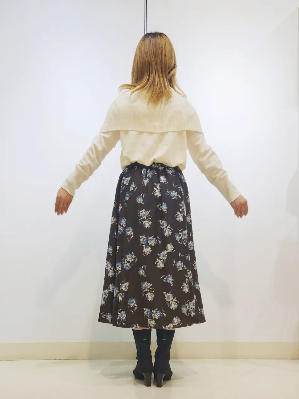 ONWARD CROSSET SELECT 中野 コーディネート画像