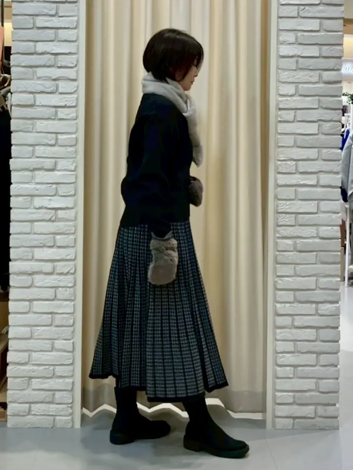 ONWARD CROSSET SELECT Tomi コーディネート画像