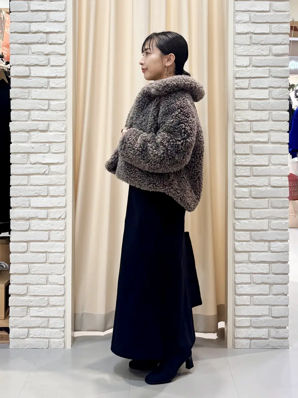 ONWARD CROSSET SELECT 服部 コーディネート画像