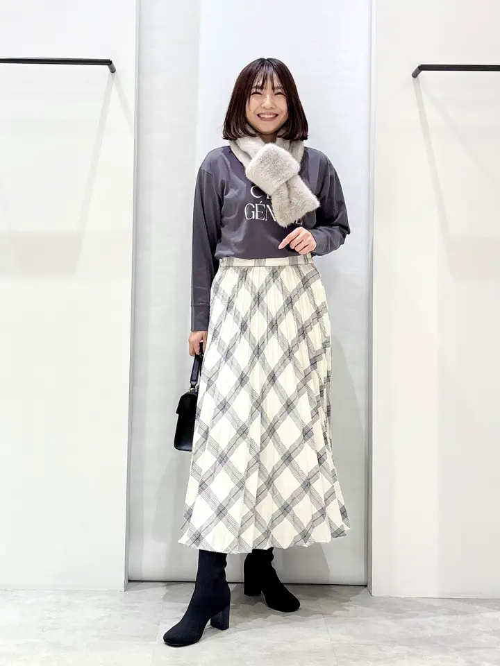 ONWARD CROSSET SELECT 横田 コーディネート画像