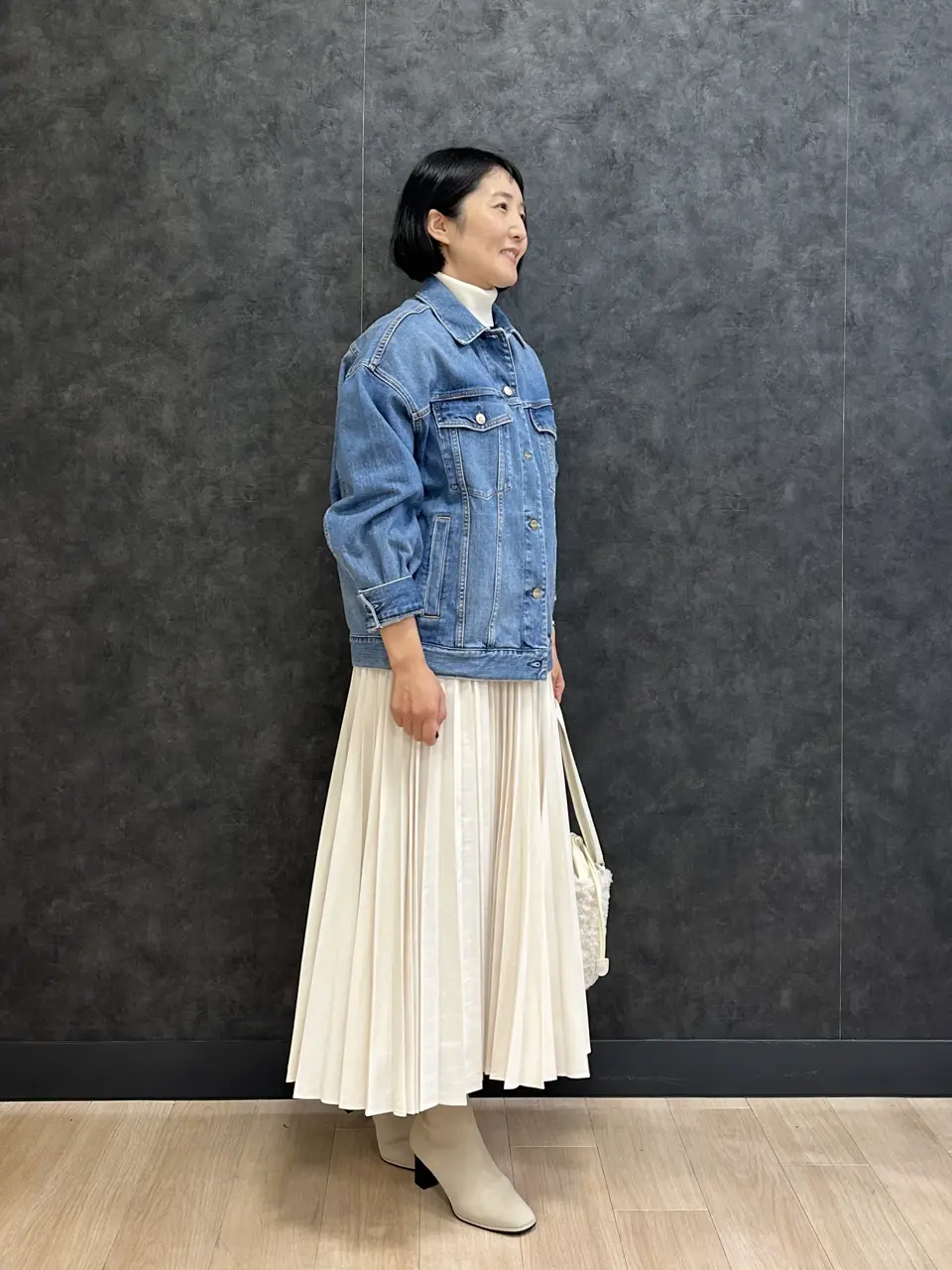 ONWARD CROSSET SELECT 鈴木 コーディネート画像