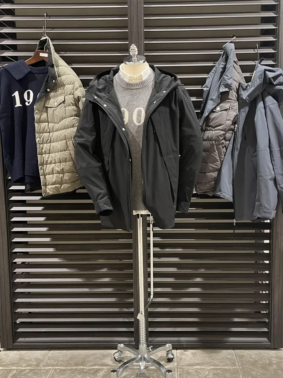 ONWARD CROSSET SELECT 鎌田悠希 コーディネート画像