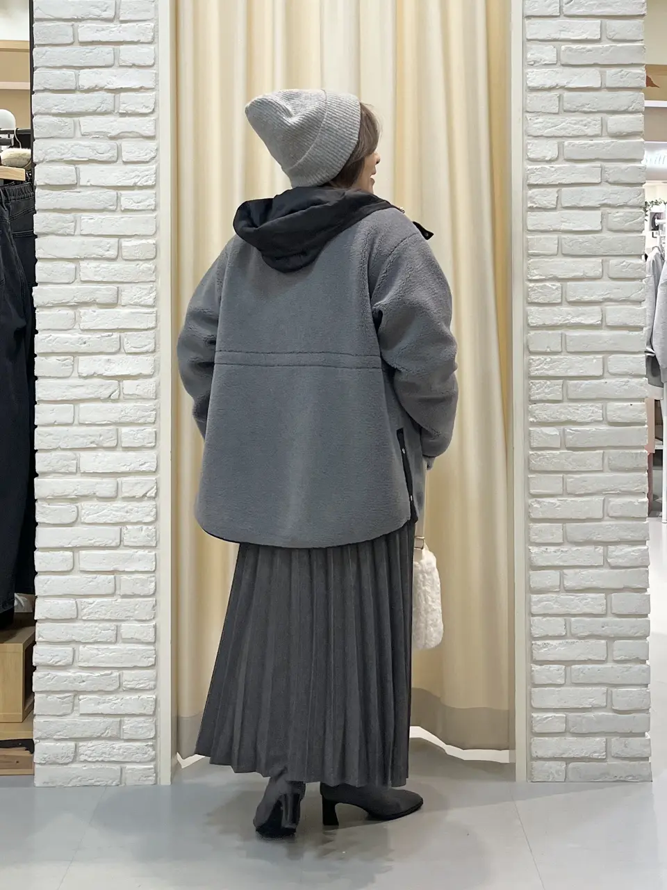 ONWARD CROSSET SELECT 吉田 コーディネート画像