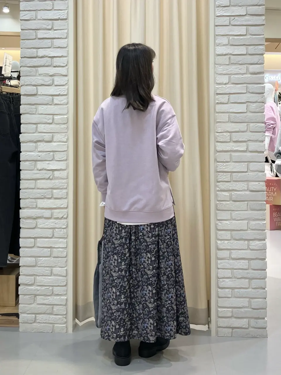 ONWARD CROSSET SELECT 檀 コーディネート画像