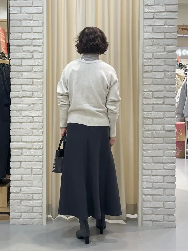 ONWARD CROSSET SELECT TSUKI コーディネート画像