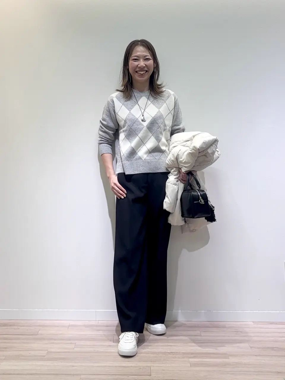  井上 コーディネート画像