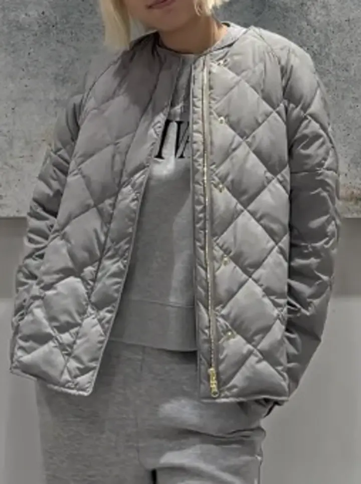 ONWARD CROSSET SELECT 石井 コーディネート画像