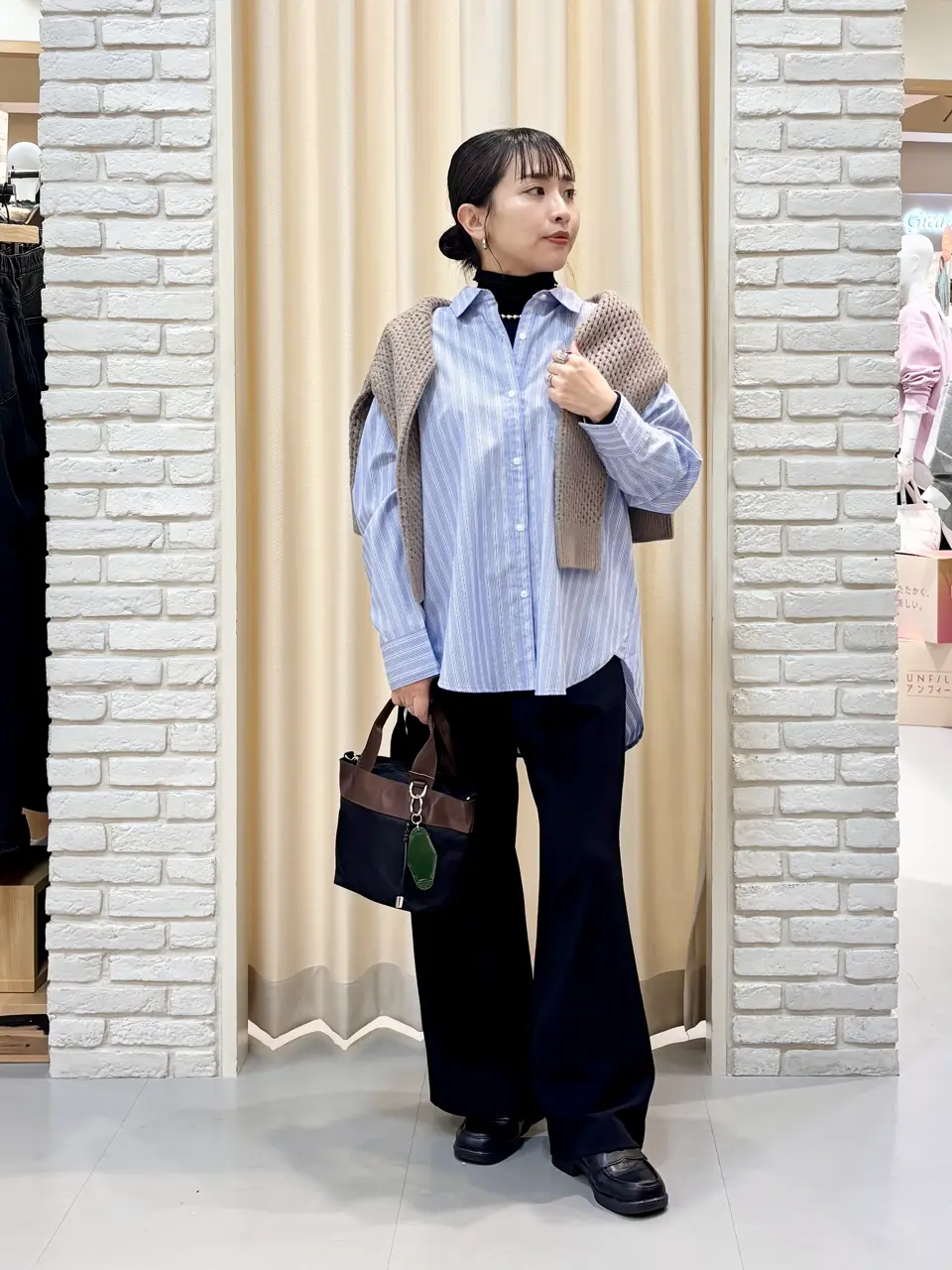 ONWARD CROSSET SELECT 服部 コーディネート画像