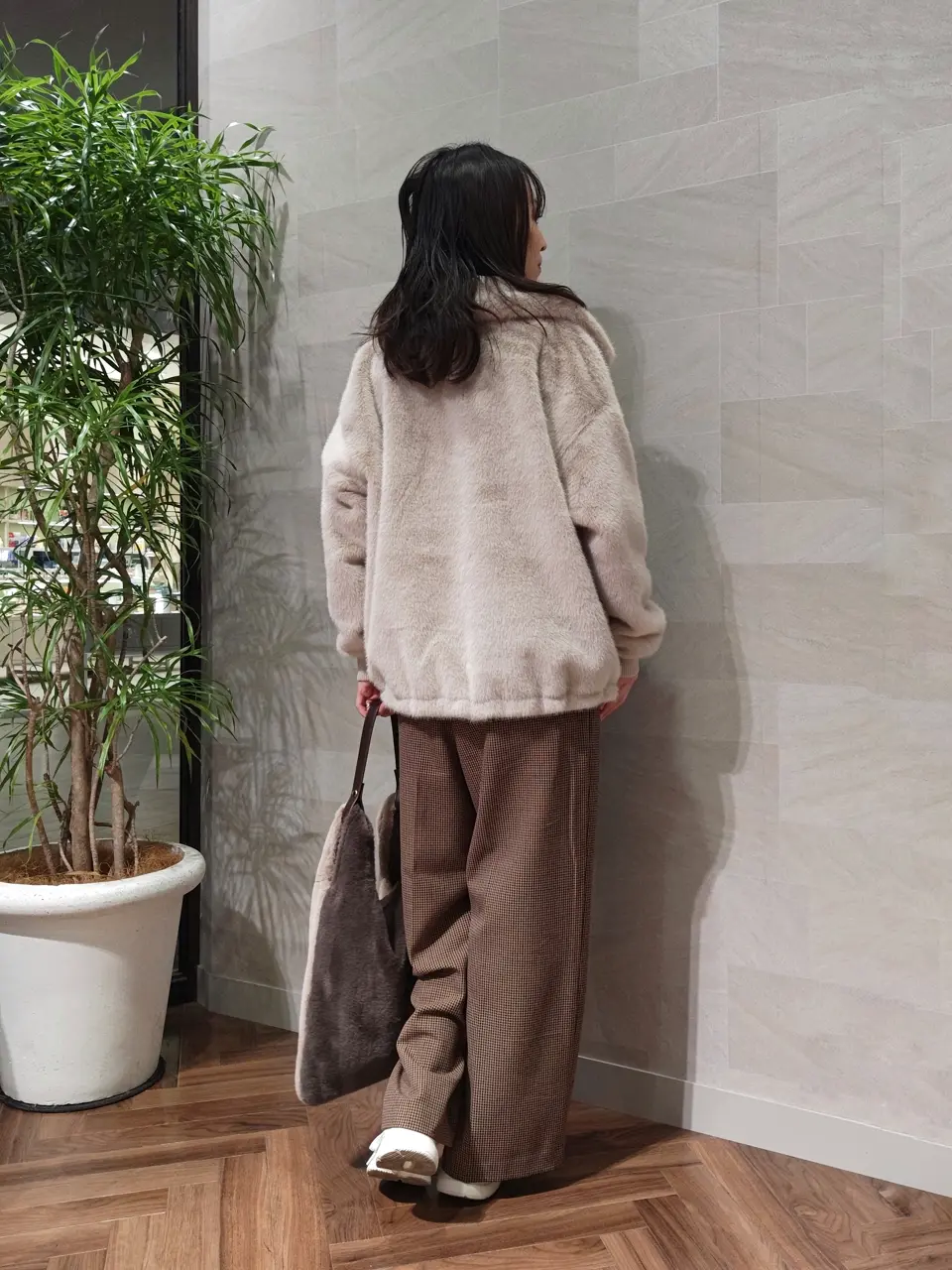 ONWARD CROSSET SELECT 浅岡 コーディネート画像