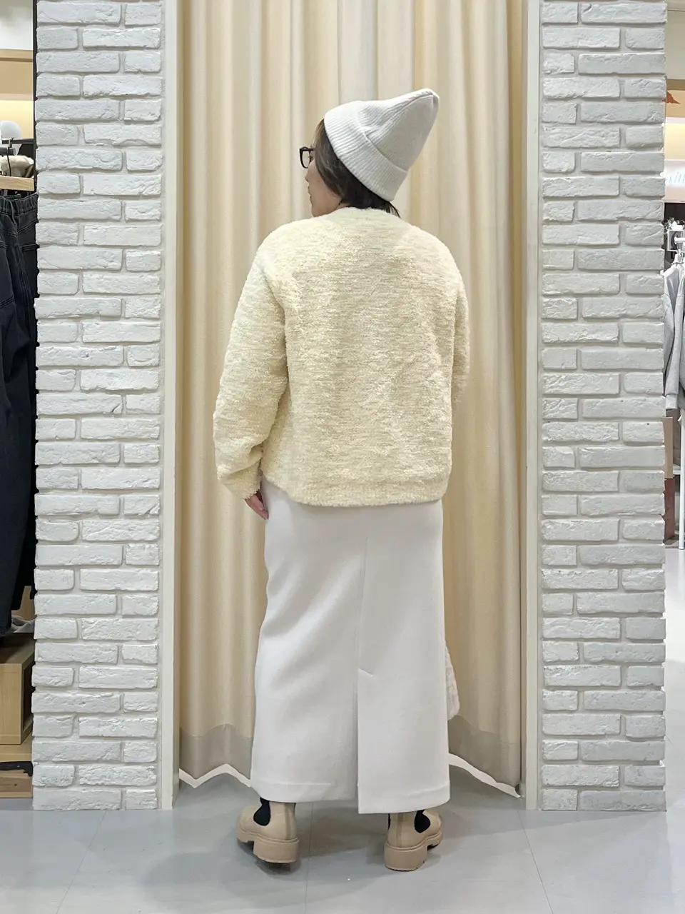 ONWARD CROSSET SELECT 吉田 コーディネート画像