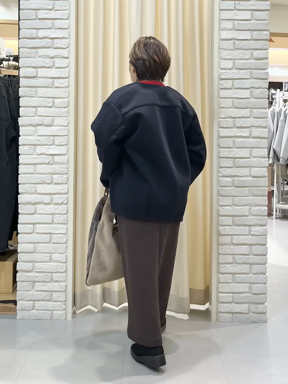 ONWARD CROSSET SELECT 吉田 コーディネート画像